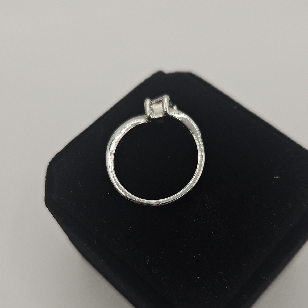 Source Unknown Silver And Diamond Gemstone Ring W… - image 7